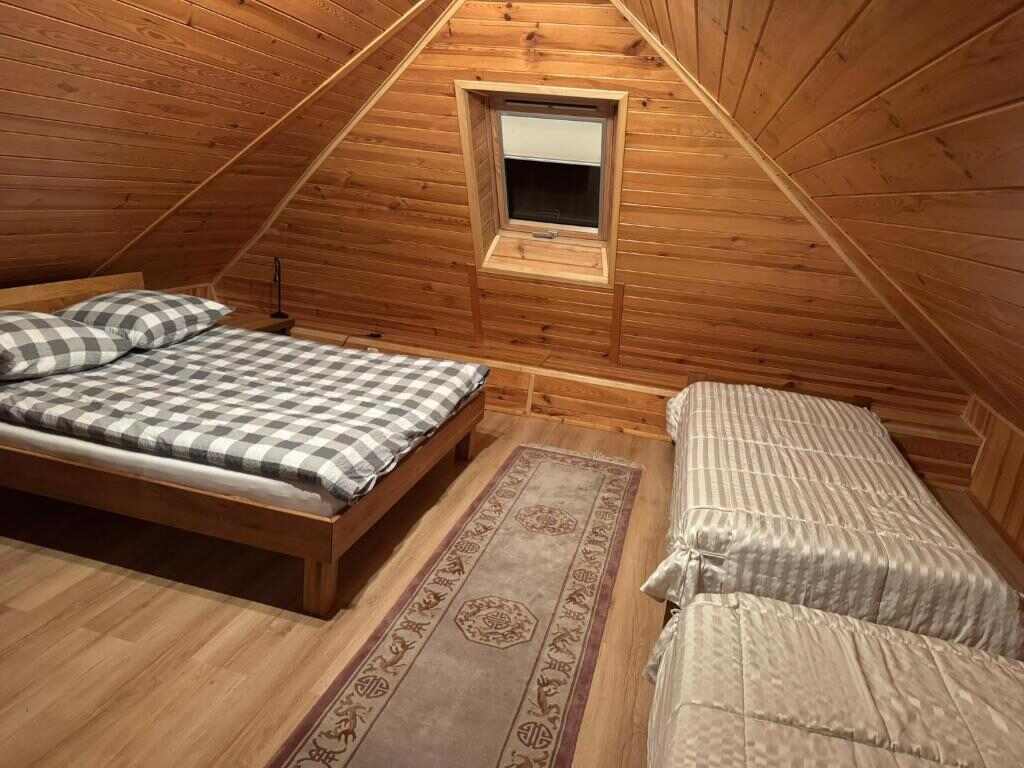 Suite with Mountain View