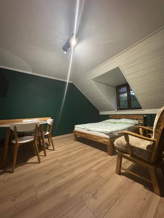 Comfort Triple Room with Shower